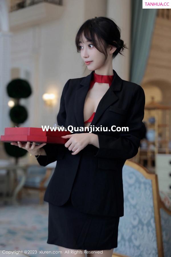 玥儿玥  [XiuRen]高清写真图 2023.07.19 No.7102 玥儿玥er 杭州旅拍第3张图片
